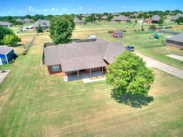 10625 Tangleroot Way, Oklahoma City, OK 73173
