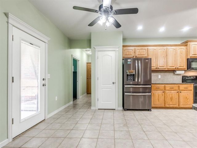 10625 Tangleroot Way, Oklahoma City, OK 73173
