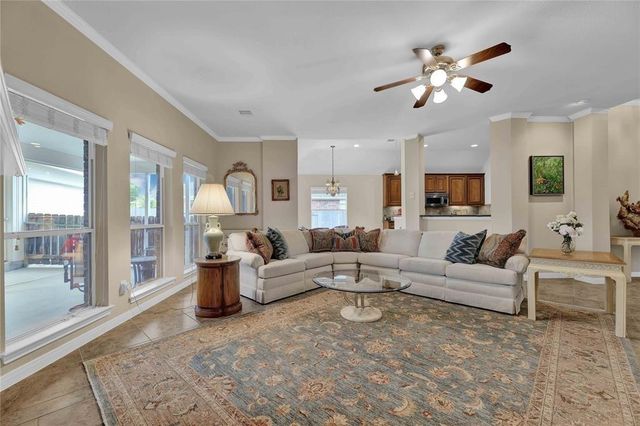 13610 Popes Creek Lane, Houston, TX 77044