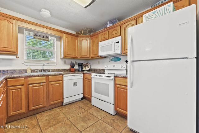 11334 Texas Street, Bay Saint Louis, MS 39520