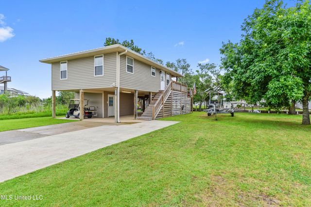 11334 Texas Street, Bay Saint Louis, MS 39520