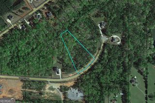 114 Gardens Drive, Forsyth, GA 31029