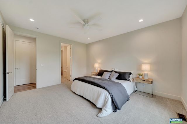 8711 Labrador Court, Lincoln, NE 68520