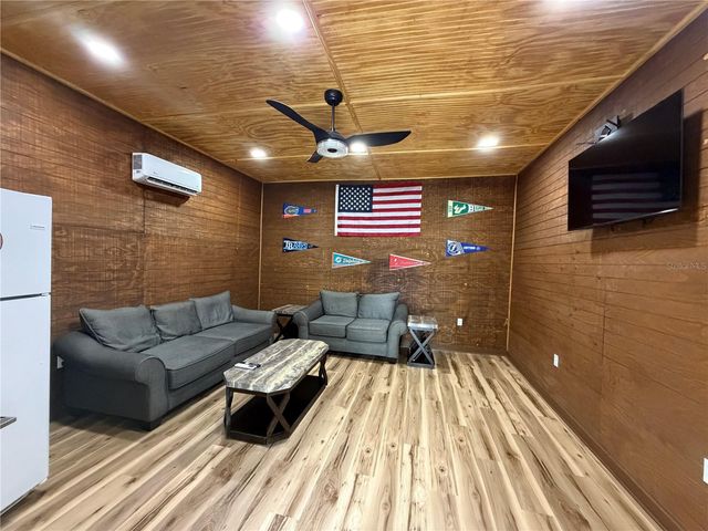 21019 LONESOME ACRE ROAD, Wimauma, FL 33598