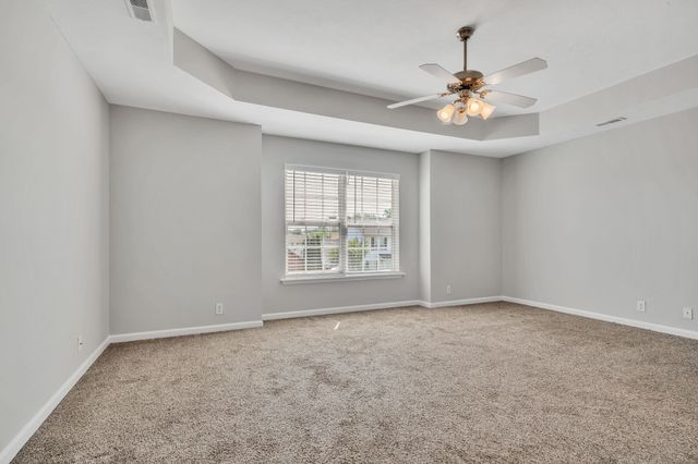 1036 Cheryl Ln, La Vergne, TN 37086