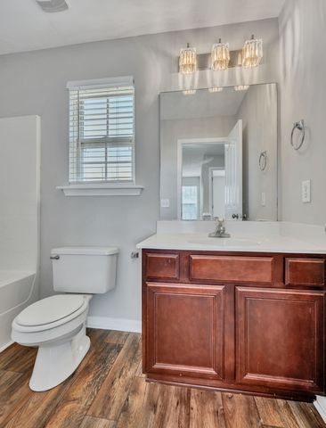 1036 Cheryl Ln, La Vergne, TN 37086
