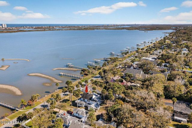 4390 Halifax Drive, Port Orange, FL 32127