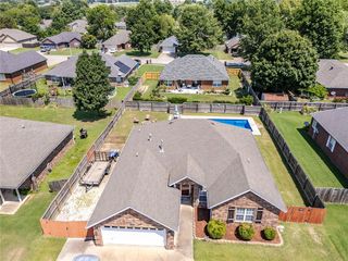 602 Grant Avenue, Prairie Grove, AR 72753