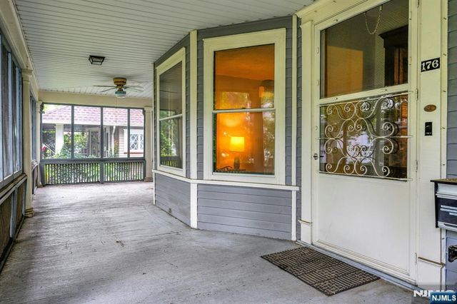 176 Mountain Way, Rutherford, NJ 07070