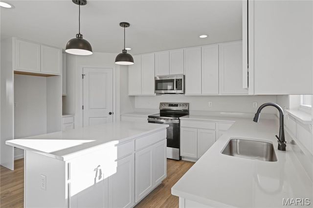 1043 Red Fox Drive, Eureka, MO 63025