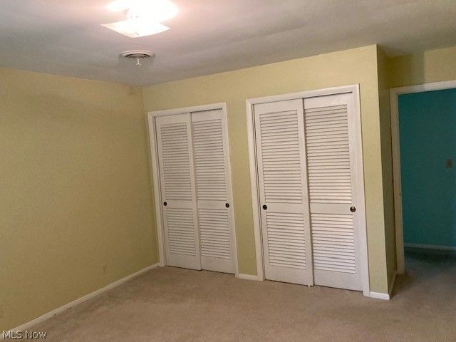 8770 Squirrel Hill, Warren, OH 44484