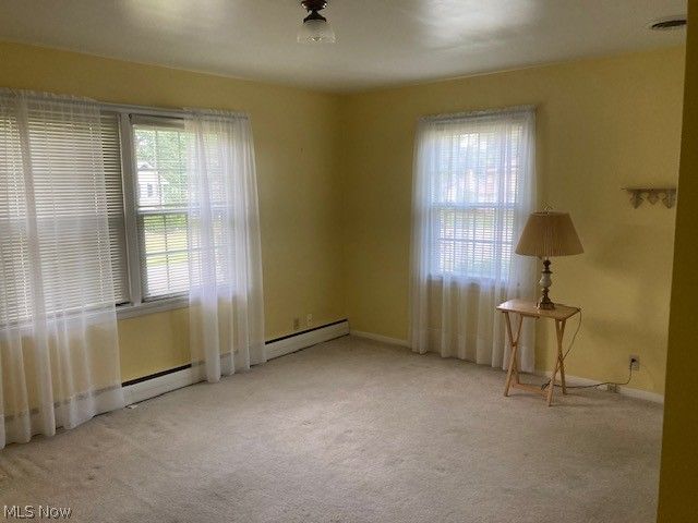 8770 Squirrel Hill, Warren, OH 44484