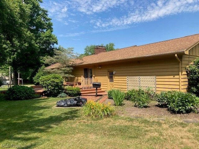 8770 Squirrel Hill, Warren, OH 44484