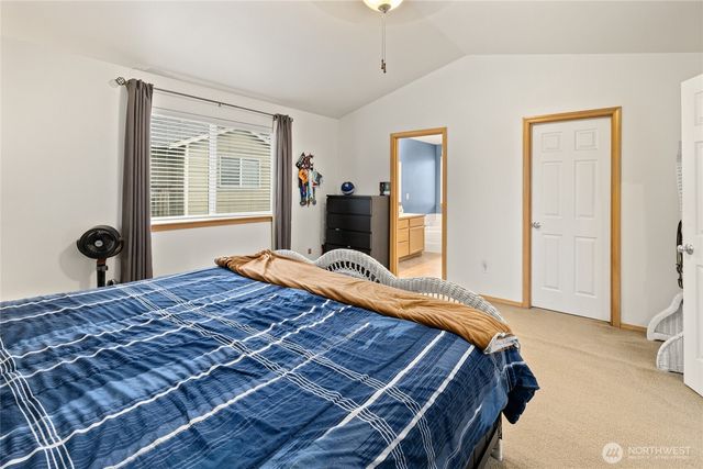 18135 72nd Avenue E, Puyallup, WA 98375