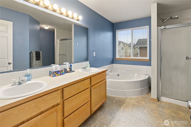 18135 72nd Avenue E, Puyallup, WA 98375