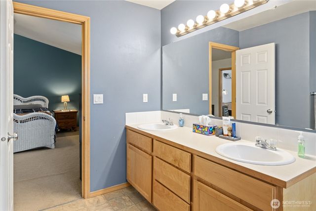 18135 72nd Avenue E, Puyallup, WA 98375