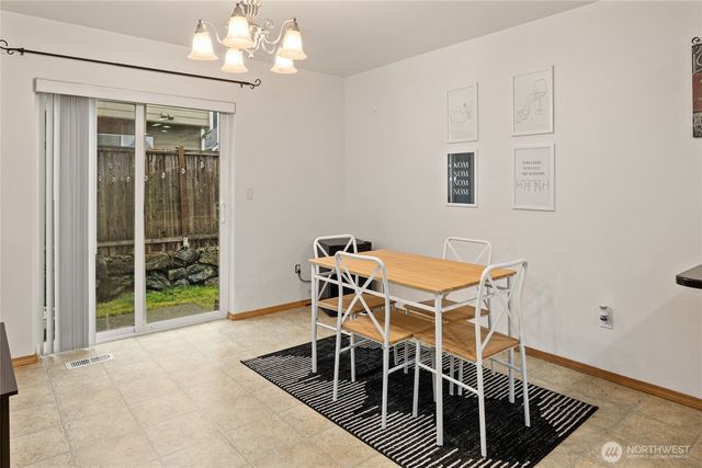 18135 72nd Avenue E, Puyallup, WA 98375