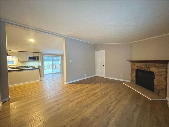 30 Elmhurst Circle, Aurelius, NY 13021