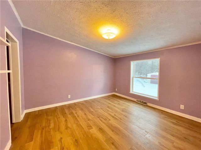 30 Elmhurst Circle, Aurelius, NY 13021