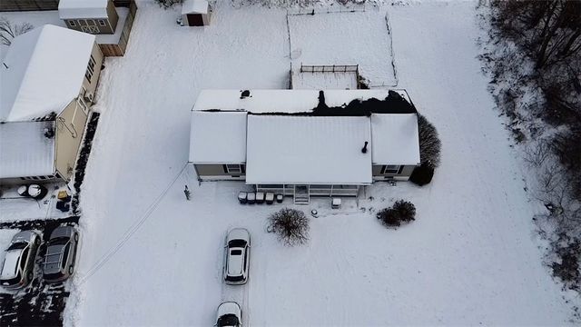 30 Elmhurst Circle, Aurelius, NY 13021