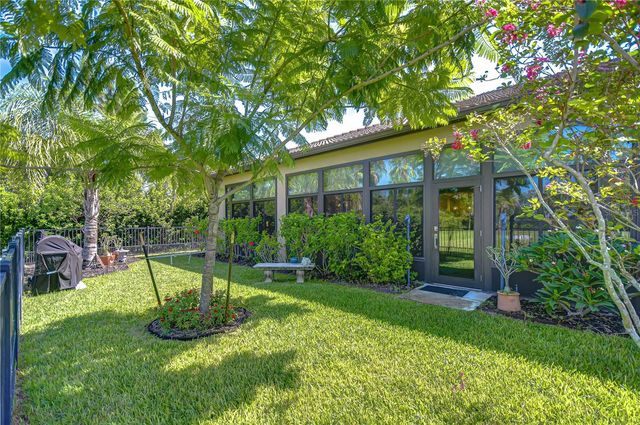 15303 VALENCIA DEL SOL STREET, Wimauma, FL 33598