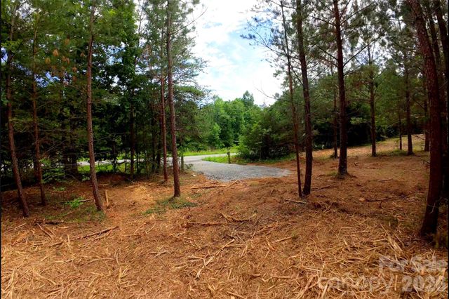 7 Morrison Road, Morganton, NC 28655