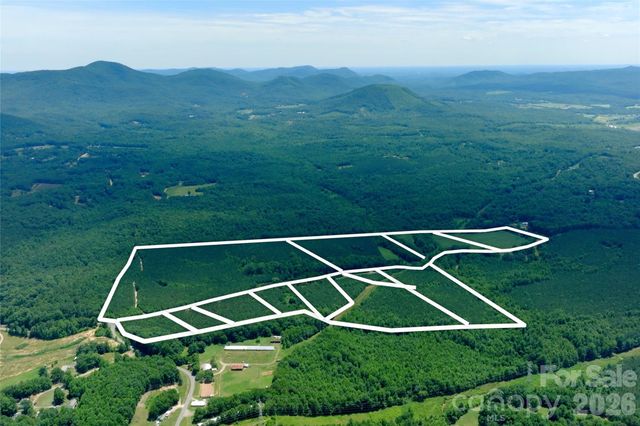 7 Morrison Road, Morganton, NC 28655