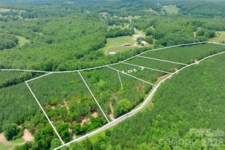 7 Morrison Road, Morganton, NC 28655