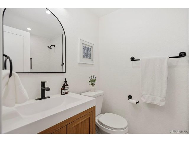 2546 Moore St, Lakewood, CO 80215