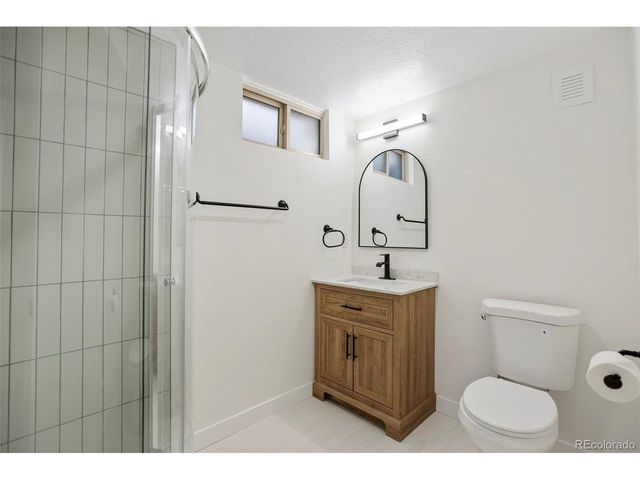 2546 Moore St, Lakewood, CO 80215