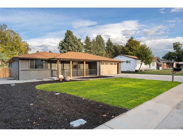2546 Moore St, Lakewood, CO 80215