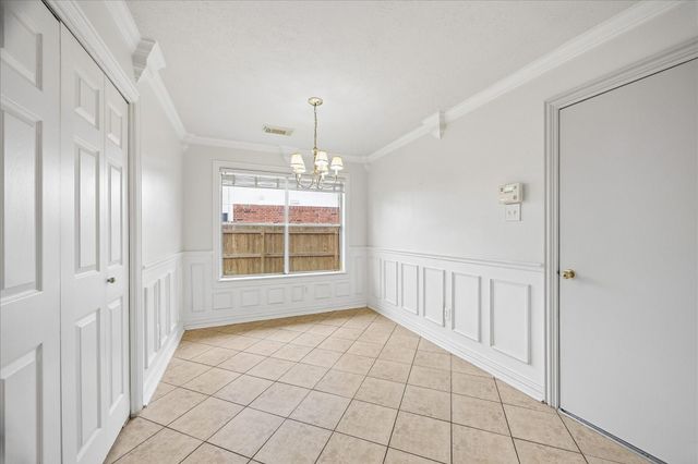 1906 Thistlecreek Court, Fresno, TX 77545