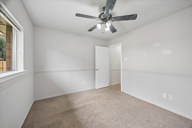 1906 Thistlecreek Court, Fresno, TX 77545
