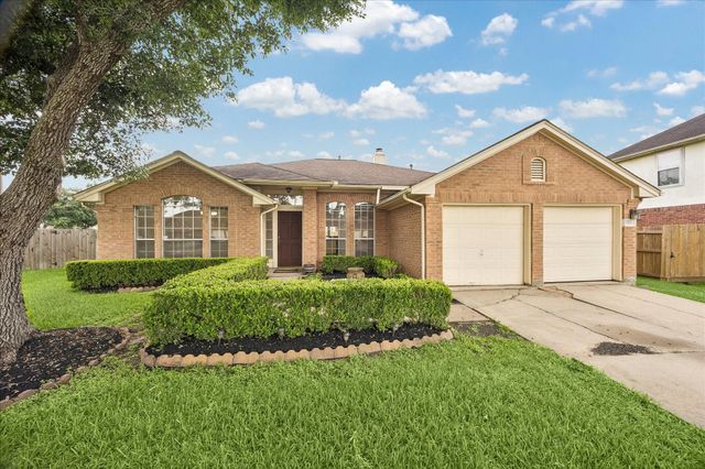 1906 Thistlecreek Court, Fresno, TX 77545