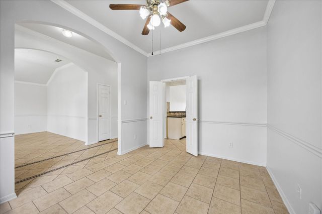 1906 Thistlecreek Court, Fresno, TX 77545