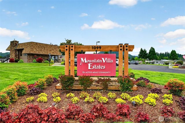 819 Mountain Villa Loop, Enumclaw, WA 98022