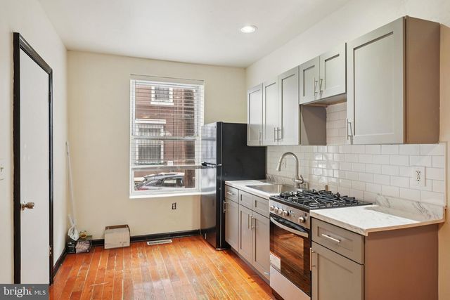 837 WINTON ST, Philadelphia, PA 19148