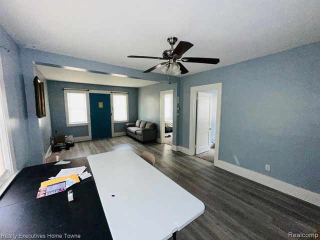 47 W Rockwood Street, Ecorse, MI 48229