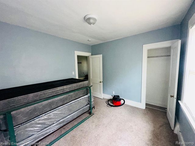 47 W Rockwood Street, Ecorse, MI 48229