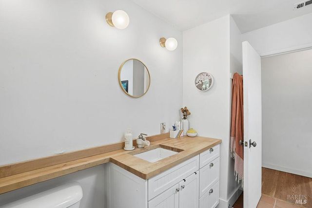 1390 Garden Ave, St. Helena, CA 94574