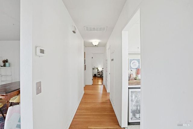 1390 Garden Ave, St. Helena, CA 94574