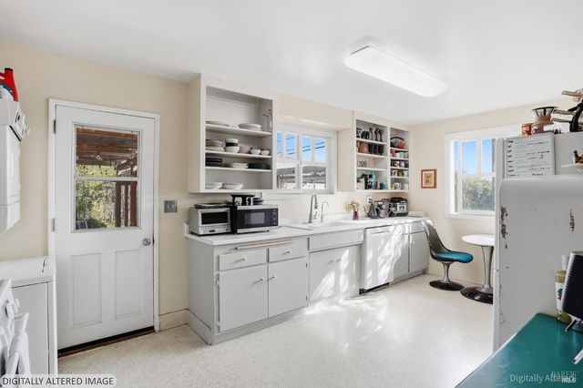 1390 Garden Ave, St. Helena, CA 94574