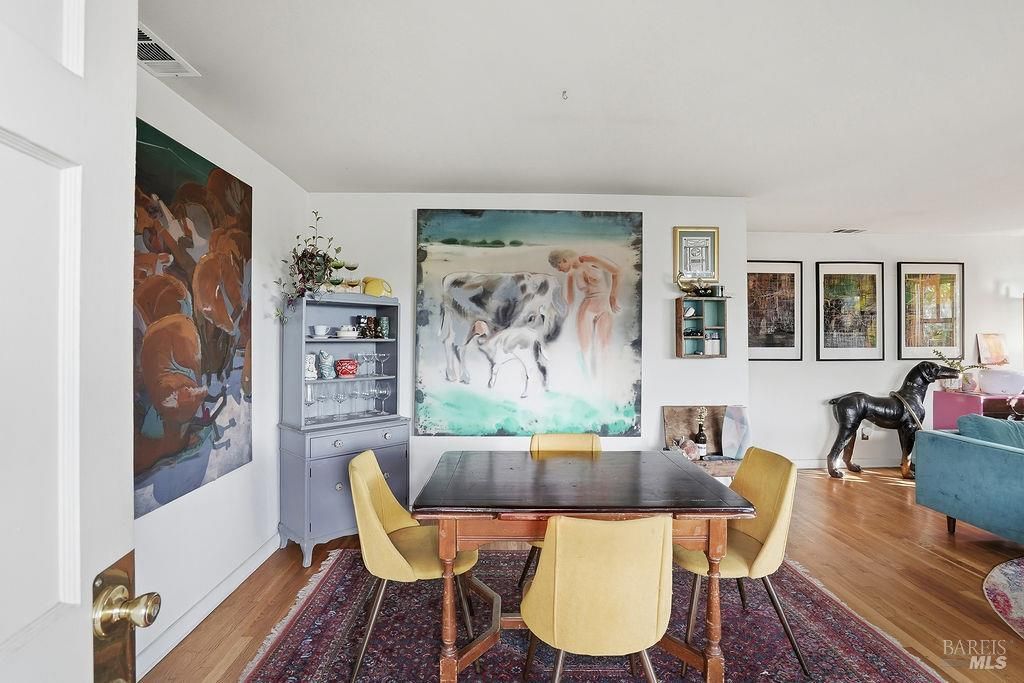 1390 Garden Ave, St. Helena, CA 94574