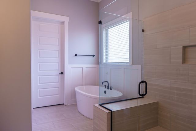 5755 HOLLOW OAK DR E, Arlington, TN 38002