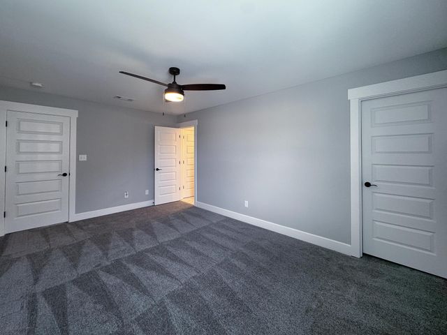 5755 HOLLOW OAK DR E, Arlington, TN 38002