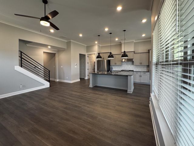 5755 HOLLOW OAK DR E, Arlington, TN 38002