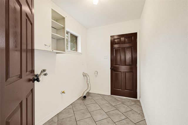 11427 Sagegrove Lane, Houston, TX 77089