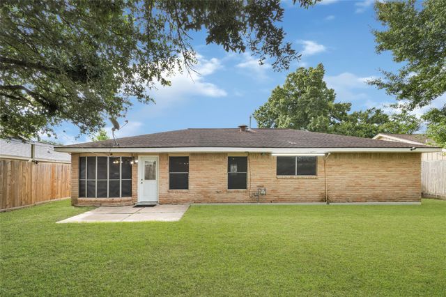 11427 Sagegrove Lane, Houston, TX 77089