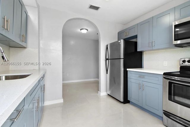 1210 Sesame St 1210, Opa Locka, FL 33054
