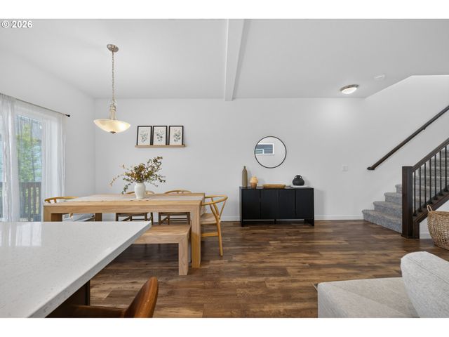 1147 N FAIRHOPE Pl, Ridgefield, WA 98642